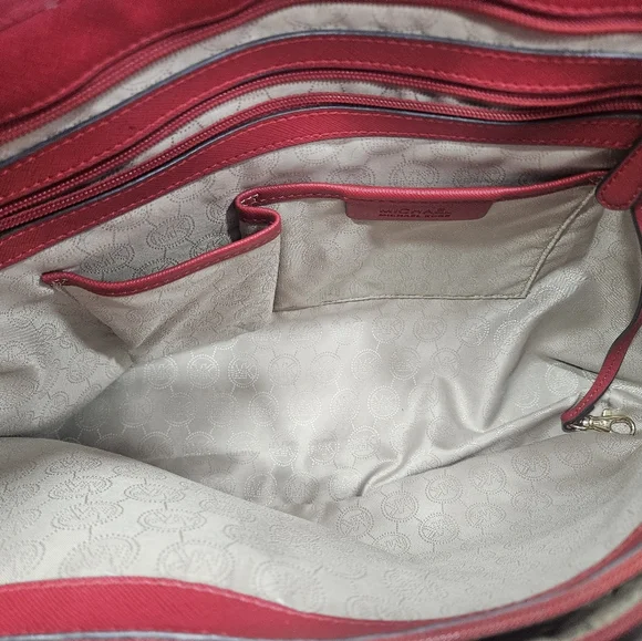 Michael Kors Large Jet Set Tote - GUC - Picture 6 of 13